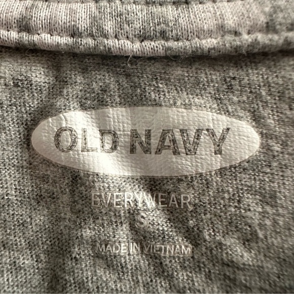 Old Navy Short Sleeve Floral Top - Picture 4 of 4